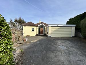 Photo 33- click for photo gallery